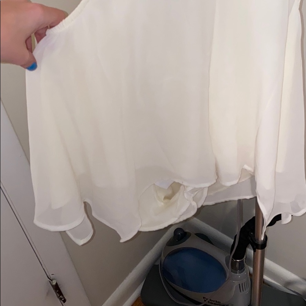 Open back halter romper - Picture 5 of 5